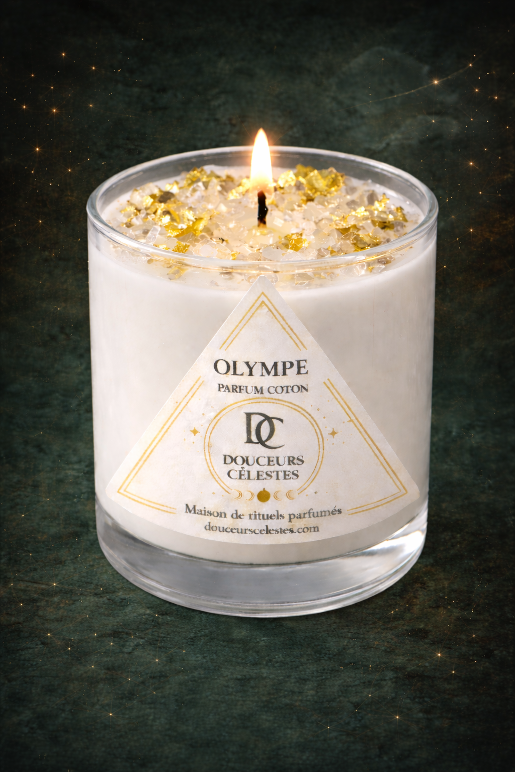 Bougie artisanale Olympe parfum coton, feuilles d'or et pierres de cristal roche